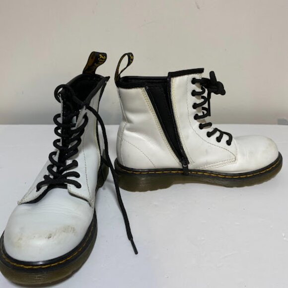 Dr. Martens 1460 J White Leather Lace Up Boots Size US 3 - Picture 3 of 13